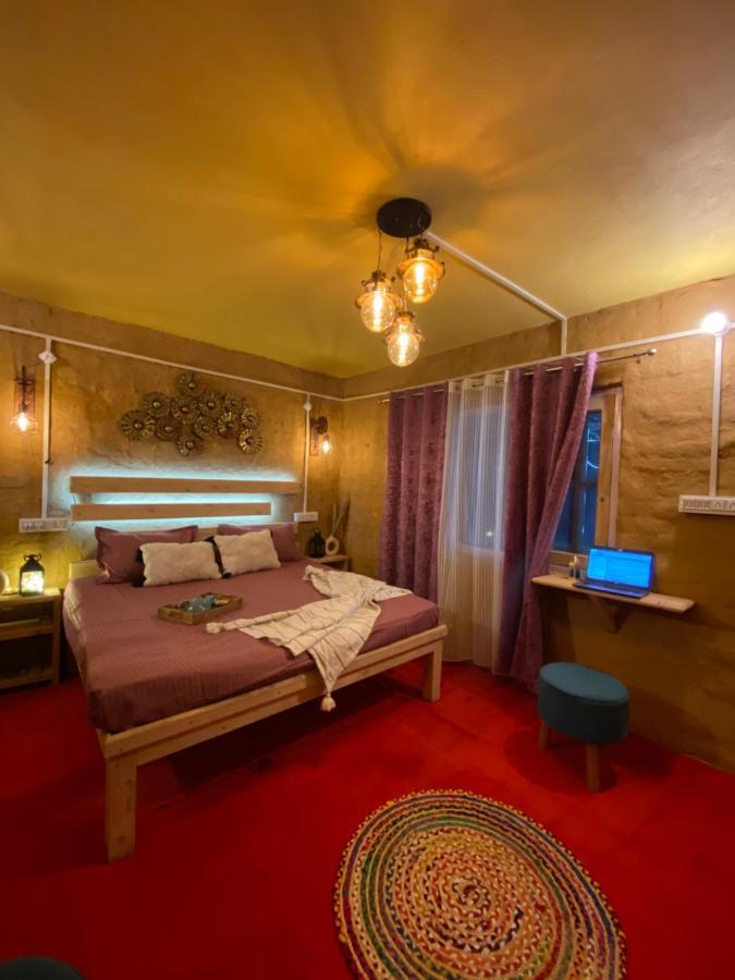 Mud Stays Gangnani Ngoại thất bức ảnh